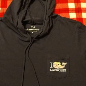 Vineyard Vines size small hooded t-shirt